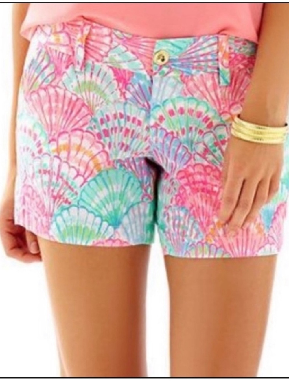 Lilly Pulitzer Callahan shorts in “oh shello”